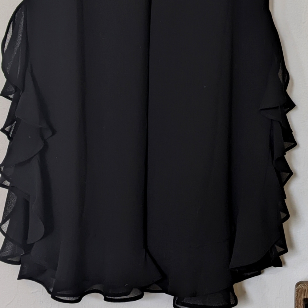 Studio I Ruffle bottom Pants Black size 6 - Picture 6 of 10